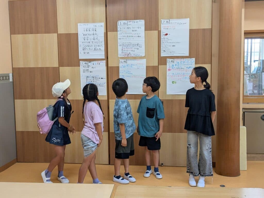 話し合って、作って、また立てる